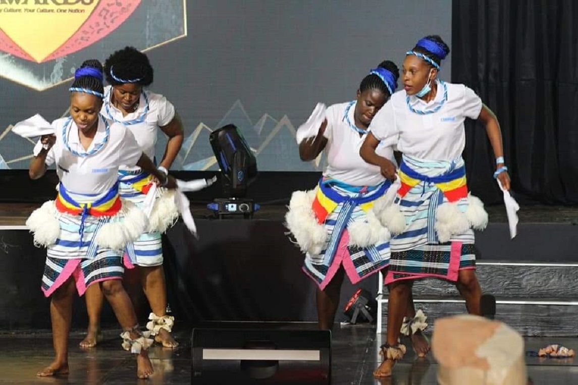 The Department of Sport, Arts and Culture crowned the best Arts and Culture Department in the country at the 16th Annual South African Traditional Music Awards held in Mpumalanga along with Limpopo Artists  being  honored in different categories.